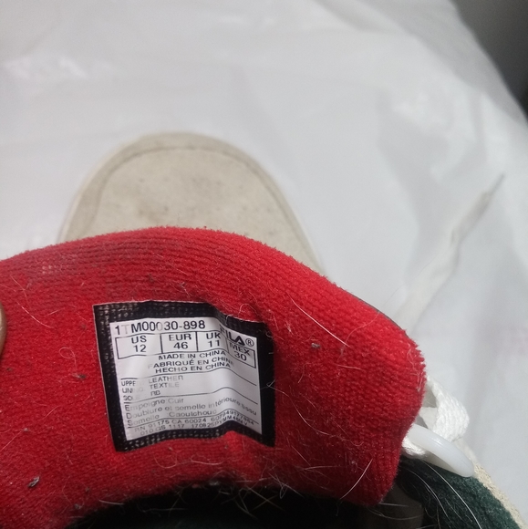 Fila athletic shoes. ➗ - Picture 5 of 7